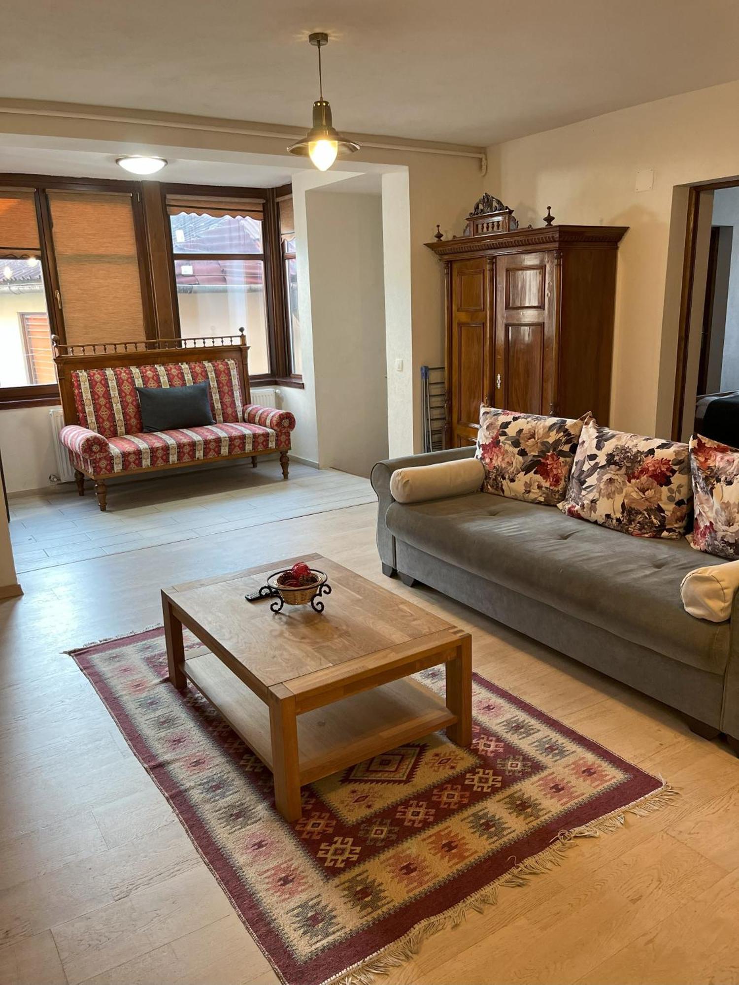 Cozy Apartment Braszów Zewnętrze zdjęcie